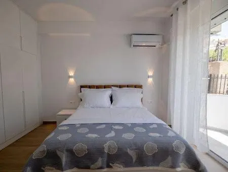 Eden Sarande
