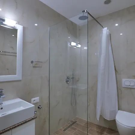 Apartment Eden Sarande