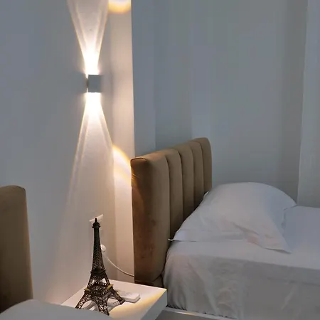 Eden Sarandë